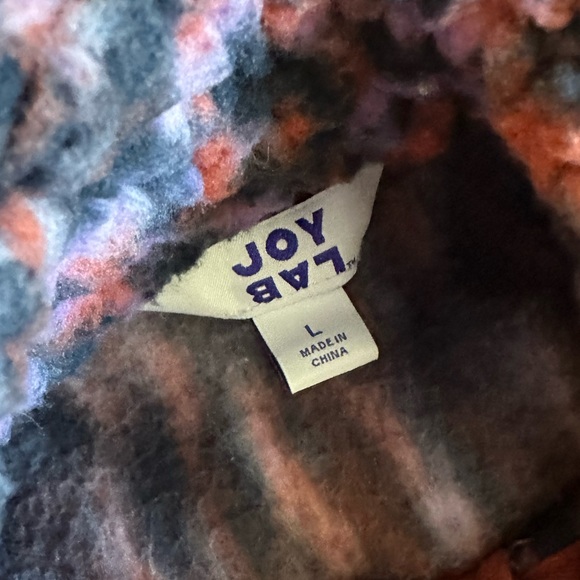 Multicolor Fleece Pullover - Picture 3 of 6